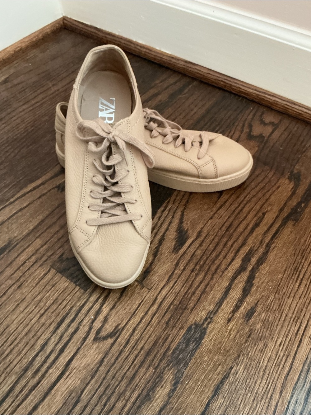 Zara Neutral Tan Leather Low-Top Sneakers